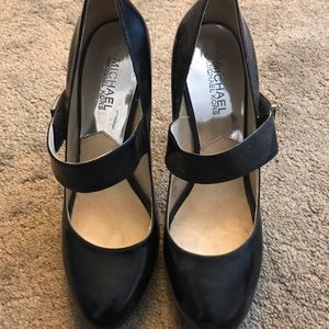 Micheal Kors heels